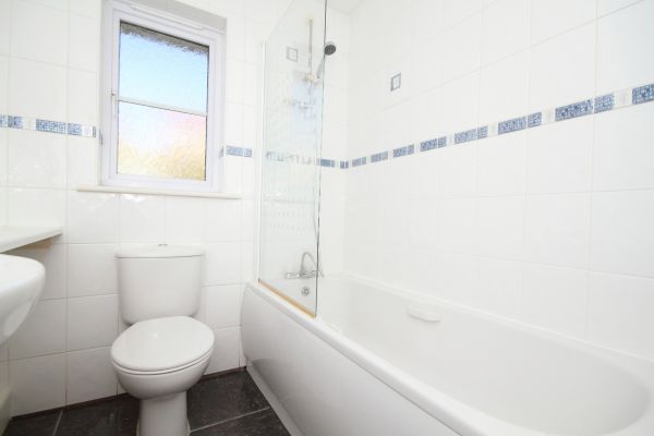 Shower Window Replacement in Southlake